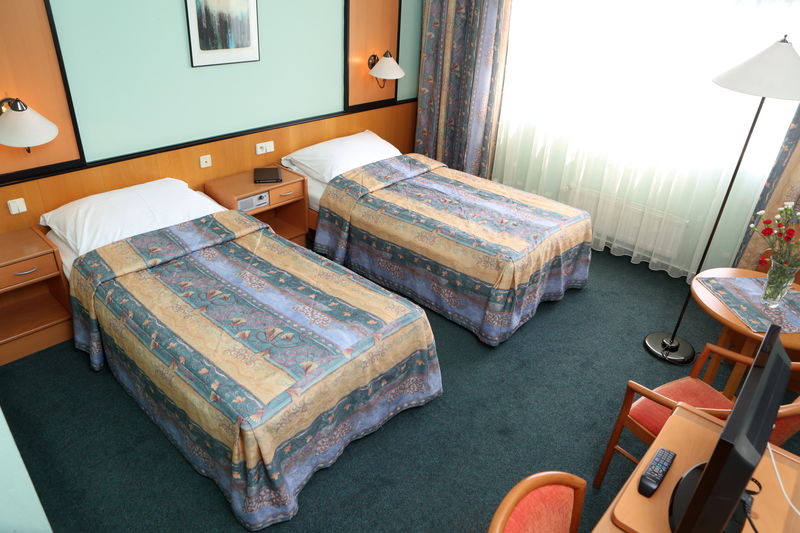 Cechie 4* Prag